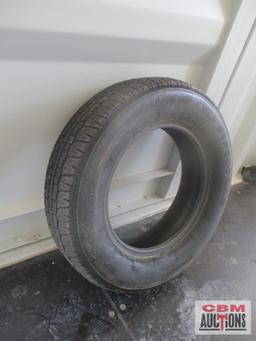 Firestone P185/70R14 Tire