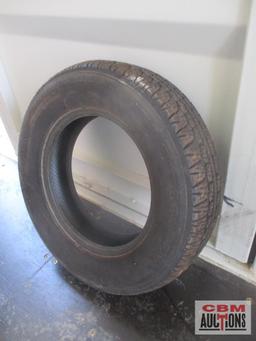 Firestone P185/70R14 Tire