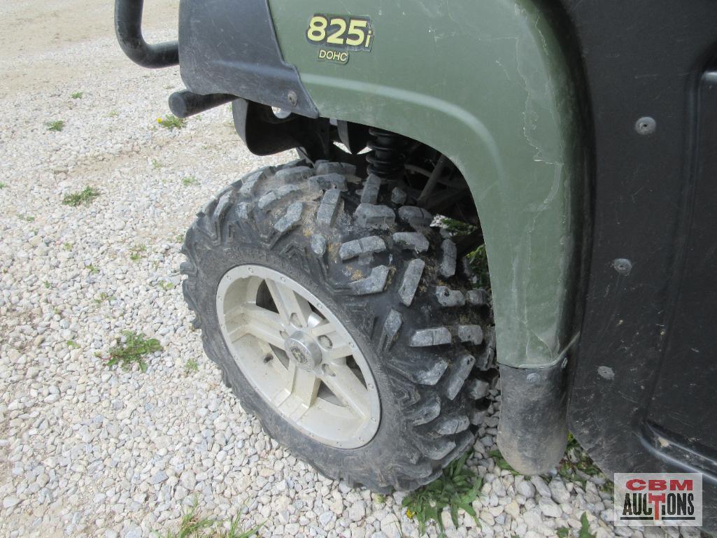 John Deere 825I XUV Gator, 4x4, 3 Cylinder, Gas, 5,389 Miles, 1,924 Hrs, Cab Only, Power Dump, Turn