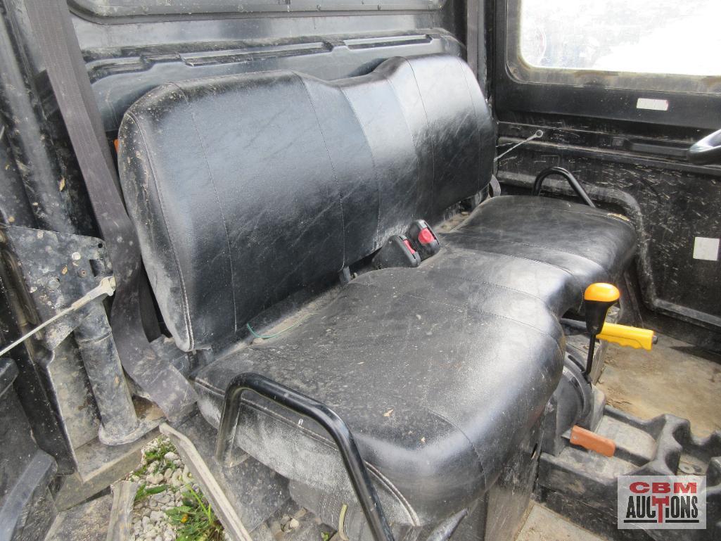 John Deere 825I XUV Gator, 4x4, 3 Cylinder, Gas, 5,389 Miles, 1,924 Hrs, Cab Only, Power Dump, Turn