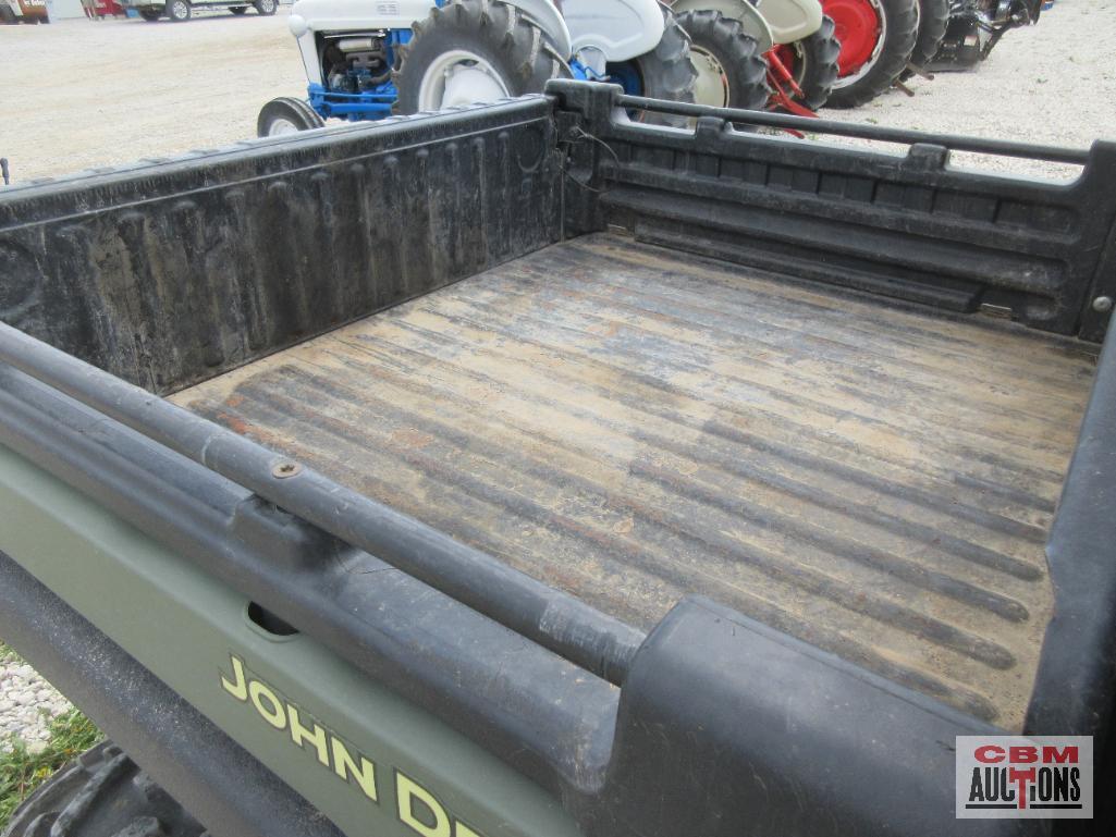 John Deere 825I XUV Gator, 4x4, 3 Cylinder, Gas, 5,389 Miles, 1,924 Hrs, Cab Only, Power Dump, Turn