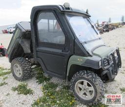 John Deere 825I XUV Gator, 4x4, 3 Cylinder, Gas, 5,389 Miles, 1,924 Hrs, Cab Only, Power Dump, Turn