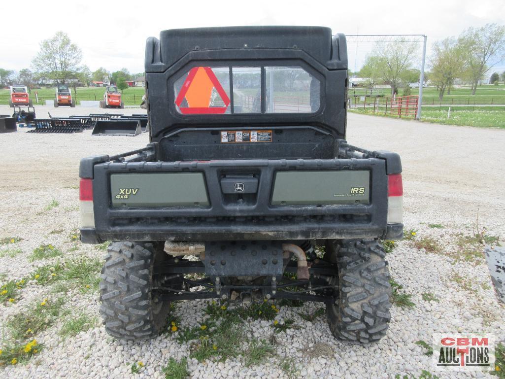 John Deere 825I XUV Gator, 4x4, 3 Cylinder, Gas, 5,389 Miles, 1,924 Hrs, Cab Only, Power Dump, Turn