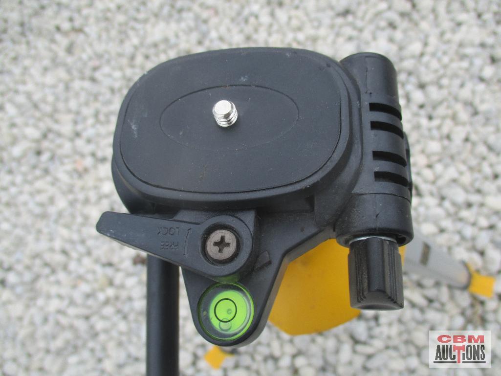 DeWalt Builders Laser Level DW090 w/Elevator Tripod DW0733 *B14