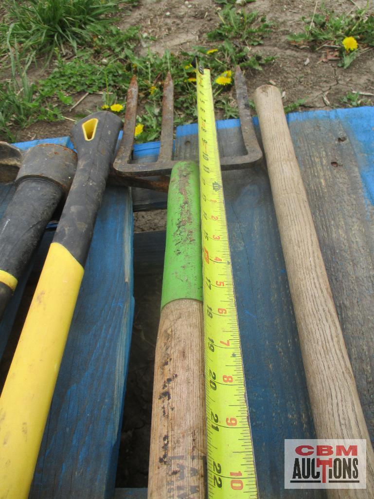 Pallet of Hand Tools Shovels, Rakes, Ax, Pitch Fork Ect.
