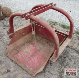 Red Reversible 3Pt Dirt Slip Bucket