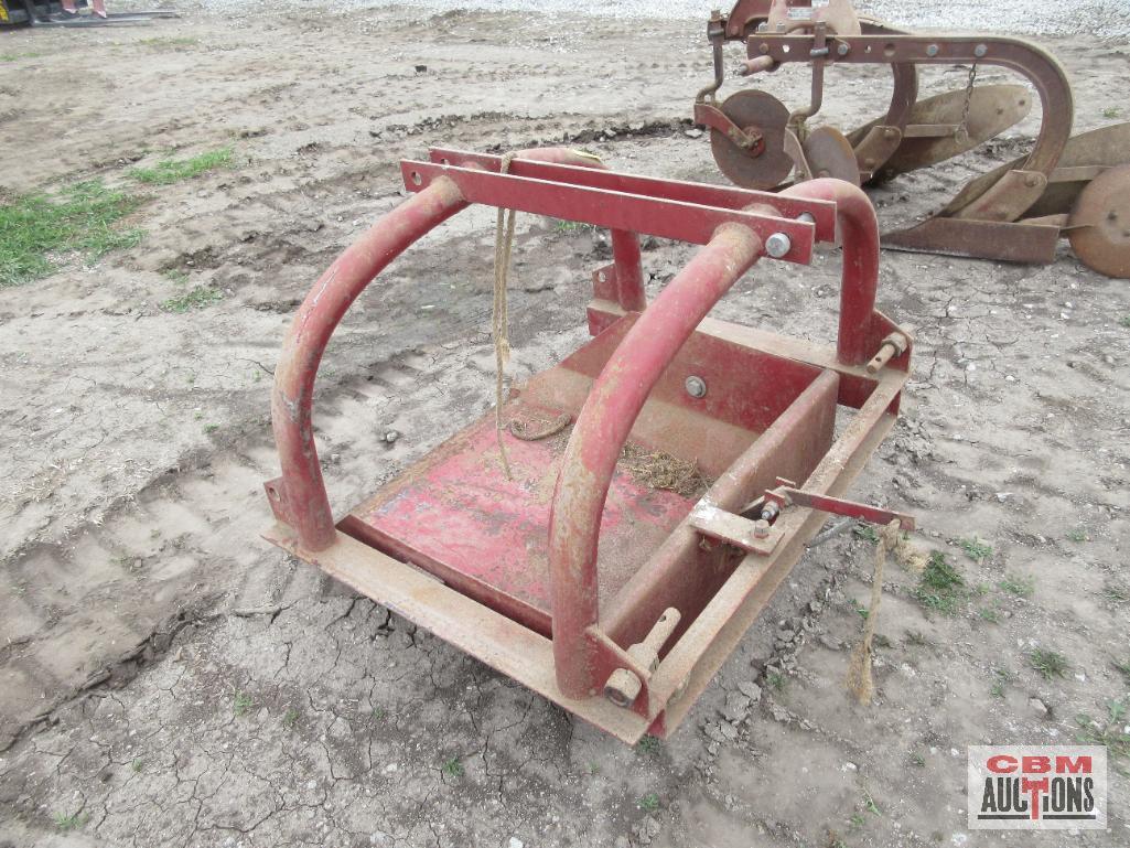 Red Reversible 3Pt Dirt Slip Bucket