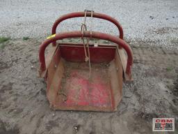 Red Reversible 3Pt Dirt Slip Bucket