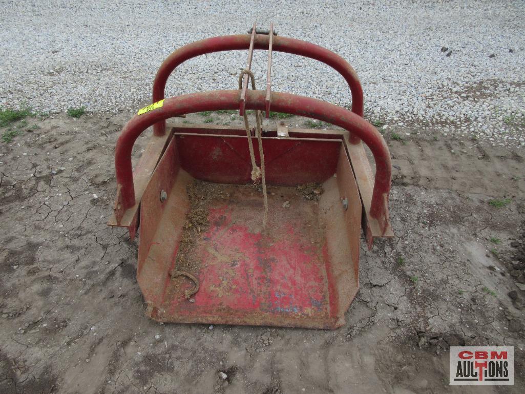 Red Reversible 3Pt Dirt Slip Bucket