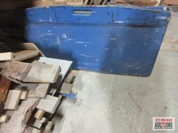 Pallet of Lumber/Pegboard Remnants - Buyer Loads