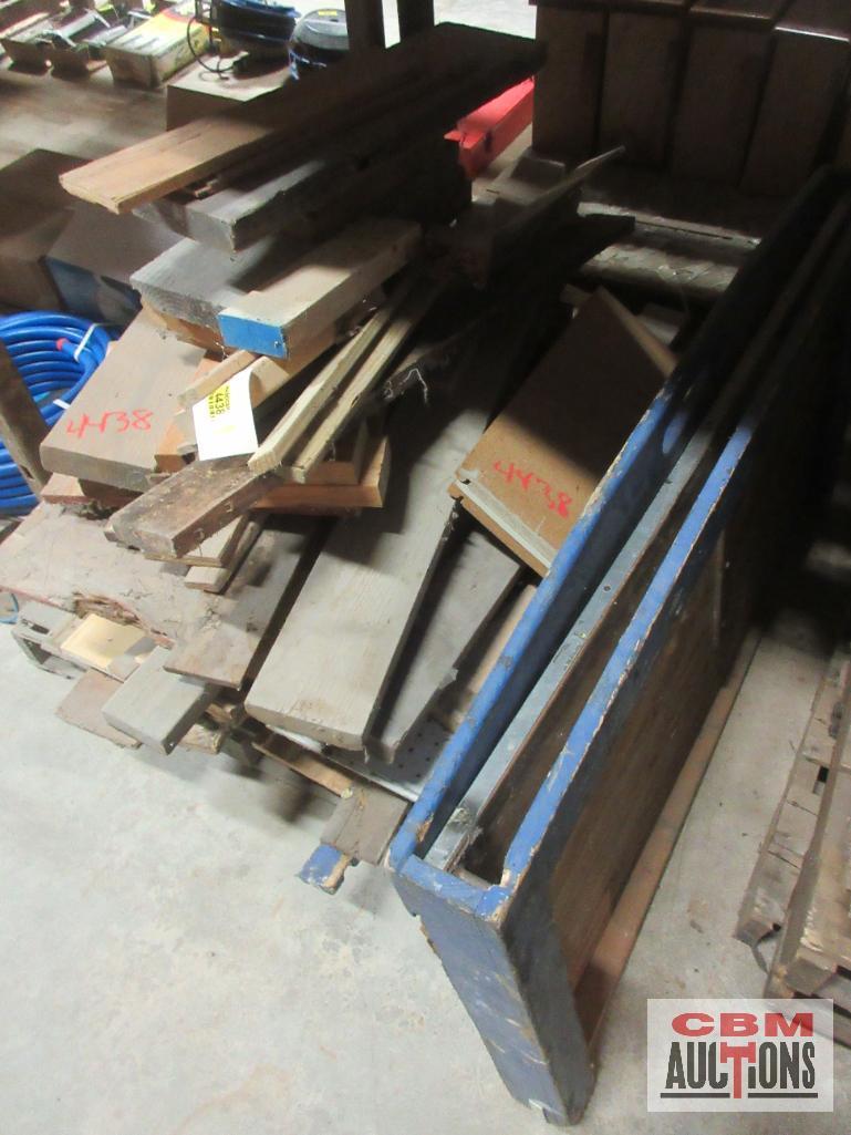 Pallet of Lumber/Pegboard Remnants - Buyer Loads