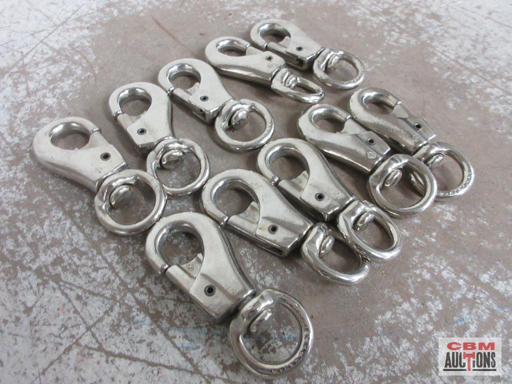#3142 _ 7/8" Bull Snaps w/ Swivel End - Set of 10