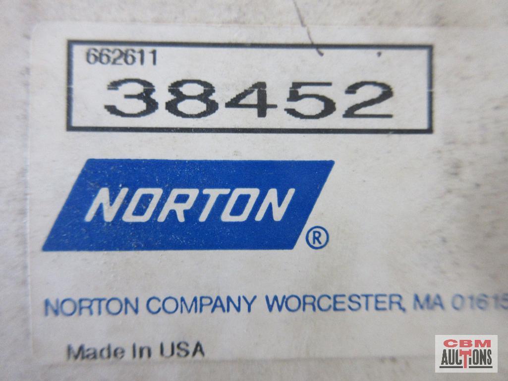 Norton 38452 NorZON (R) Fibre Closekot (R) Slotted Discs 4-1/2" x 7/8", 80 Grit Sanding Discs - Set