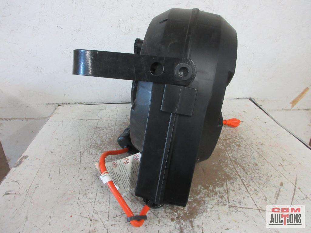 70' Heavy Duty Plastic Retractable Cord Reel w/ Angle Light - Runs