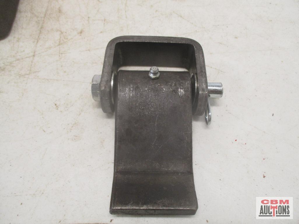 AssortmentOf Trailer Parts *1