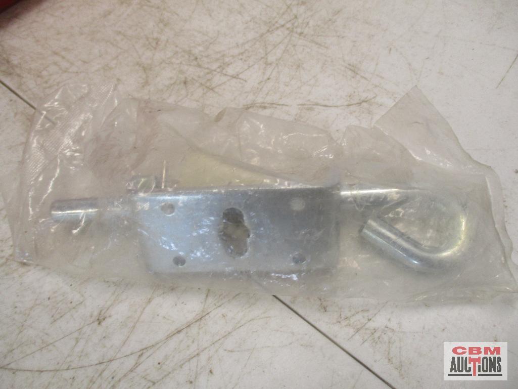AssortmentOf Trailer Parts *1