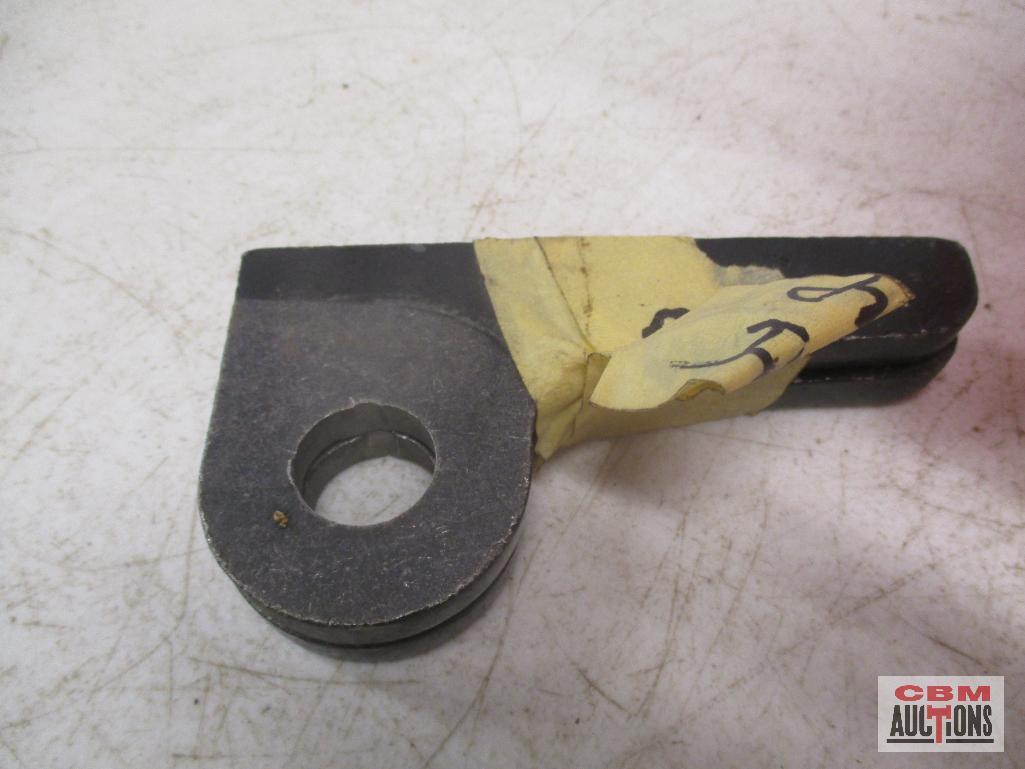 AssortmentOf Trailer Parts *1