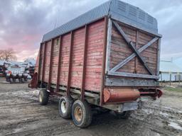 Gehl Chopper Wagon on Gehl Gear