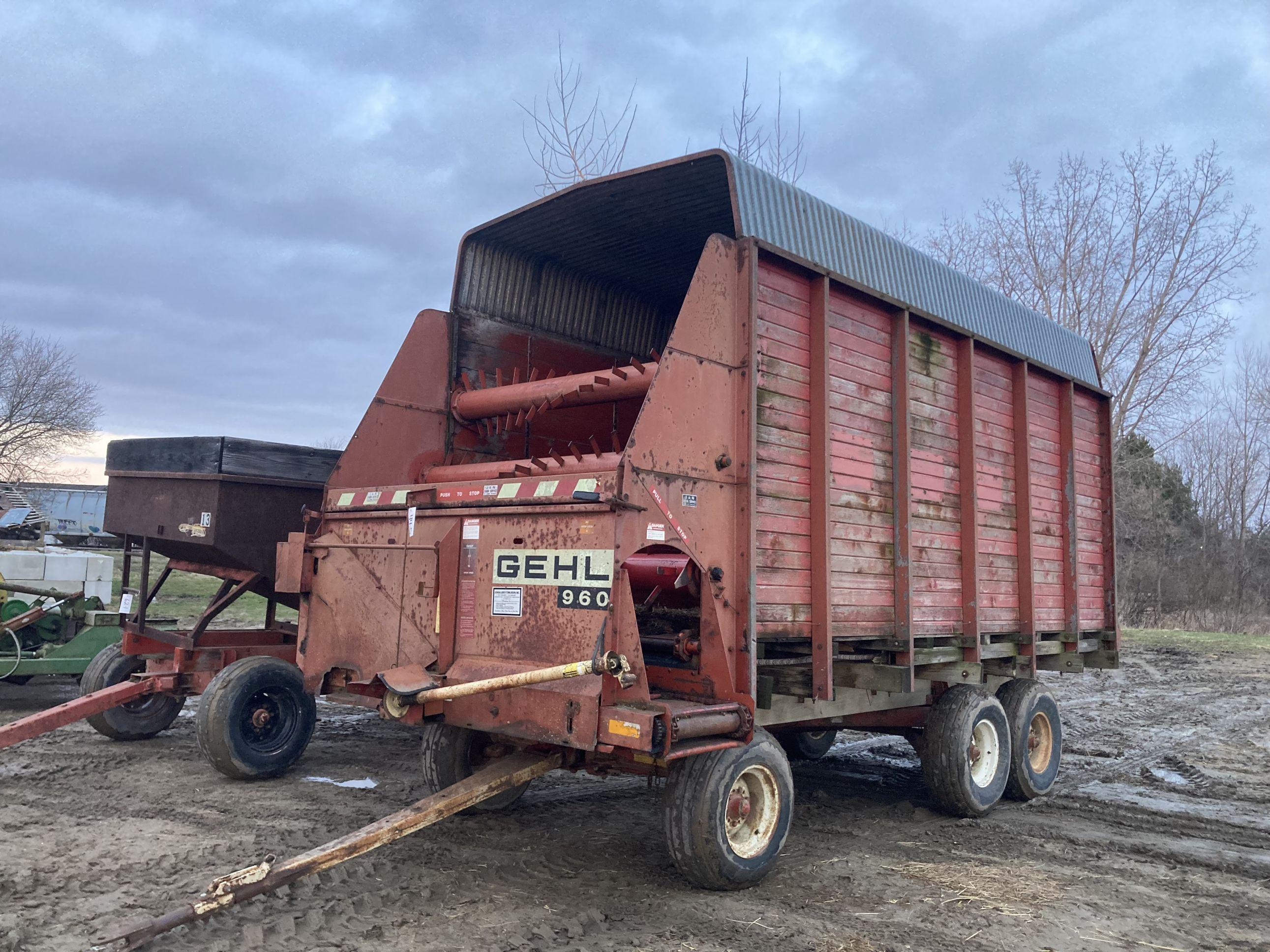 Gehl Chopper Wagon on Gehl Gear