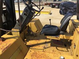 Caterpillar R60 Fork Lift