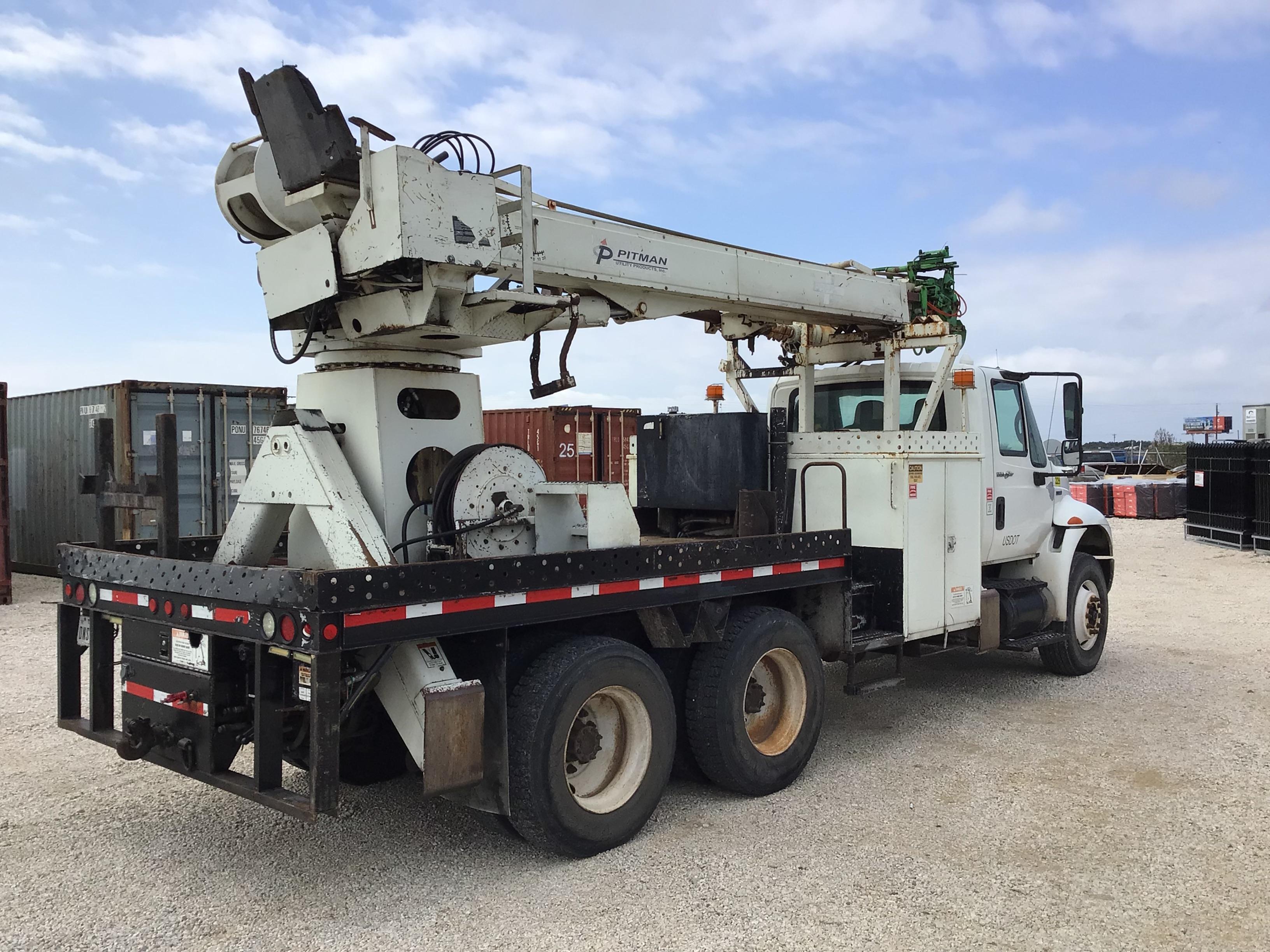 2010 International 4400