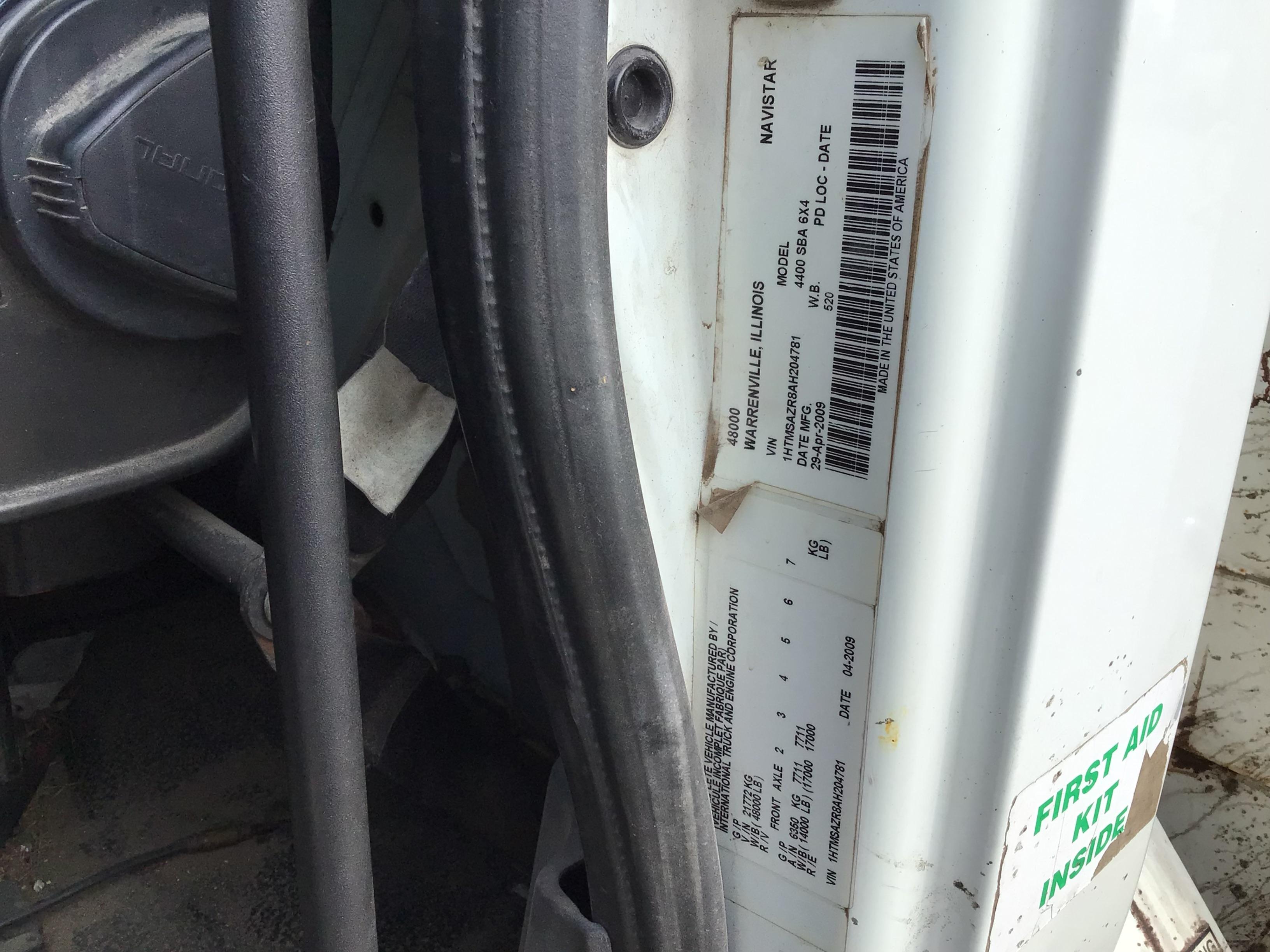 2010 International 4400