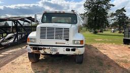 International 4900 4x2 1990