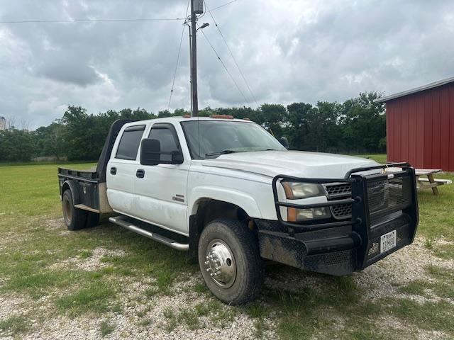 Chevrolet 3500 6.6L Duramax 2005