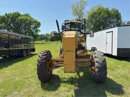 CAT 140M 2011