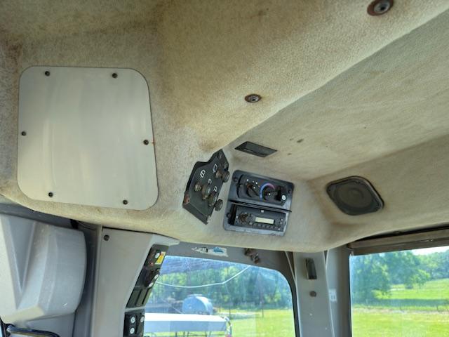 CAT 140M 2011