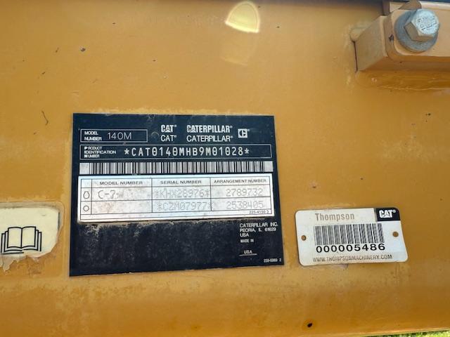 CAT 140M 2011