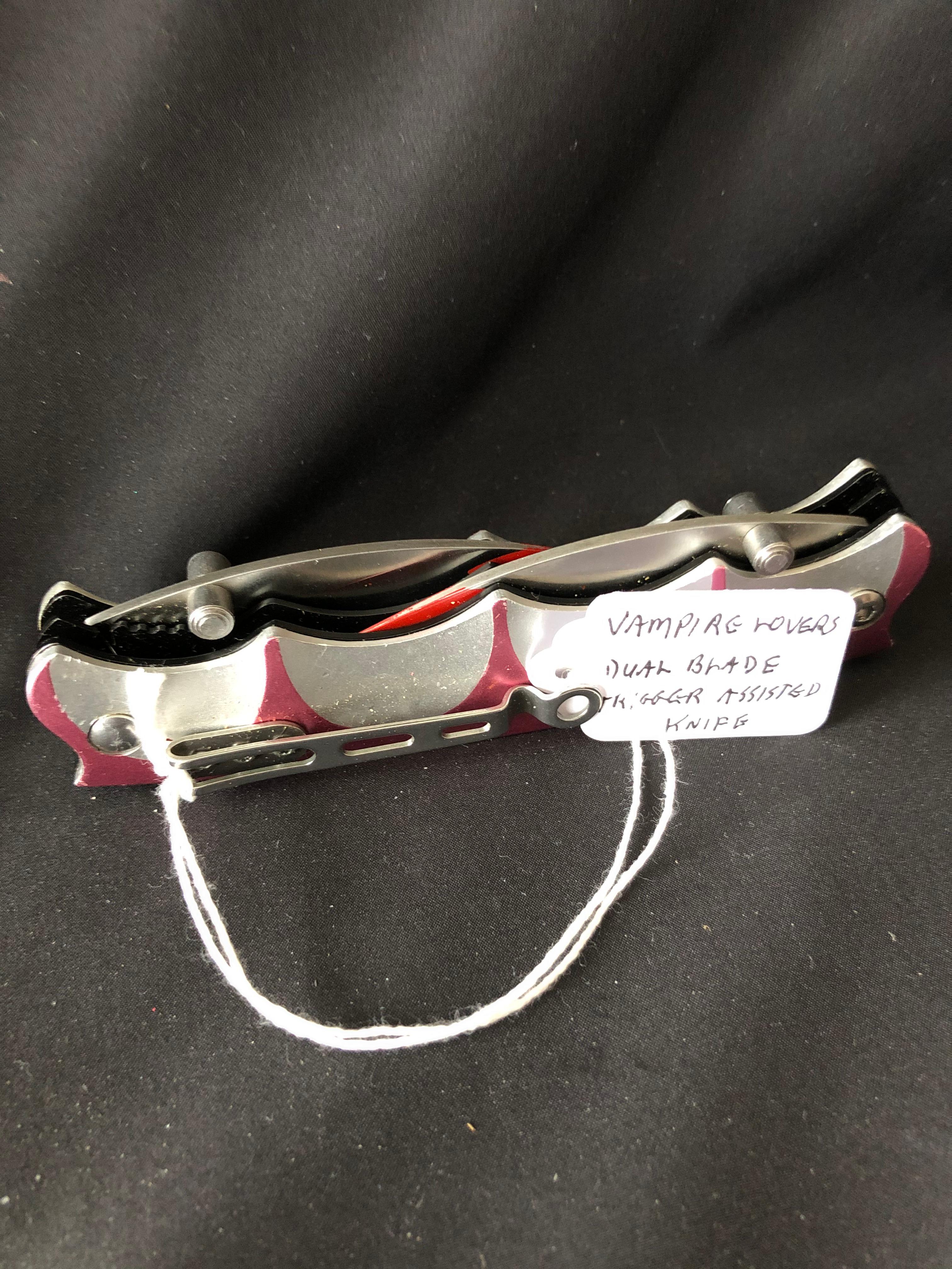 Vampire Lovers Dual Blade Trigger Assisted Knife