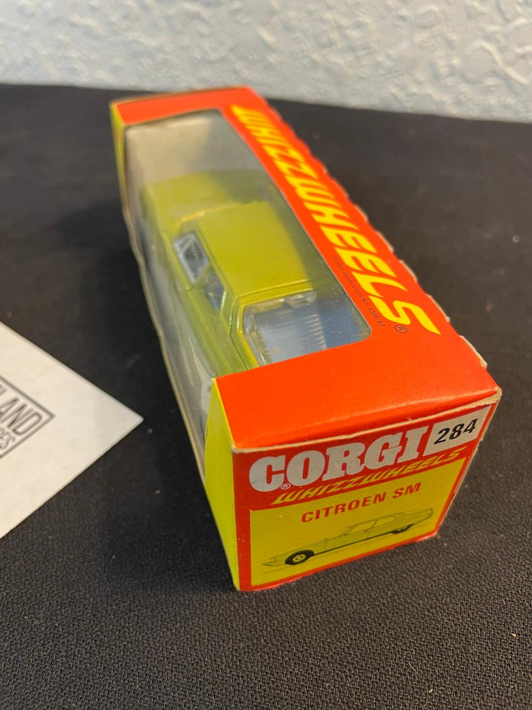 Corgi Toys YELLOW Citroen SM WHIZZWHEELS New In Package model 284