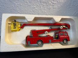 Corgi Toys Playcraft Toys London 1127 SIMON SNORKEL Fire Engine