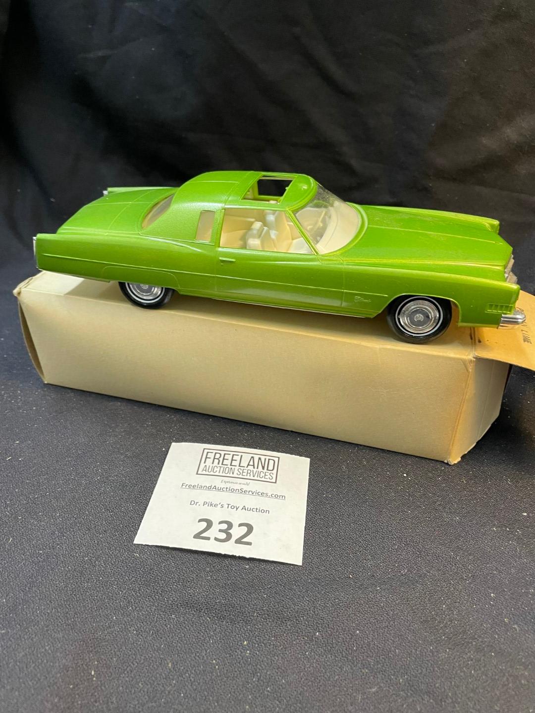 rare JOHAN Detroit 1974 Eldorado PERSIAN LIME FireMist PROMO Model