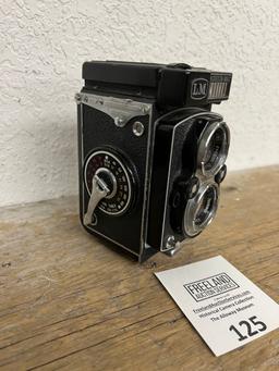 1930s YASHICA-MAT LM unique collectible camera