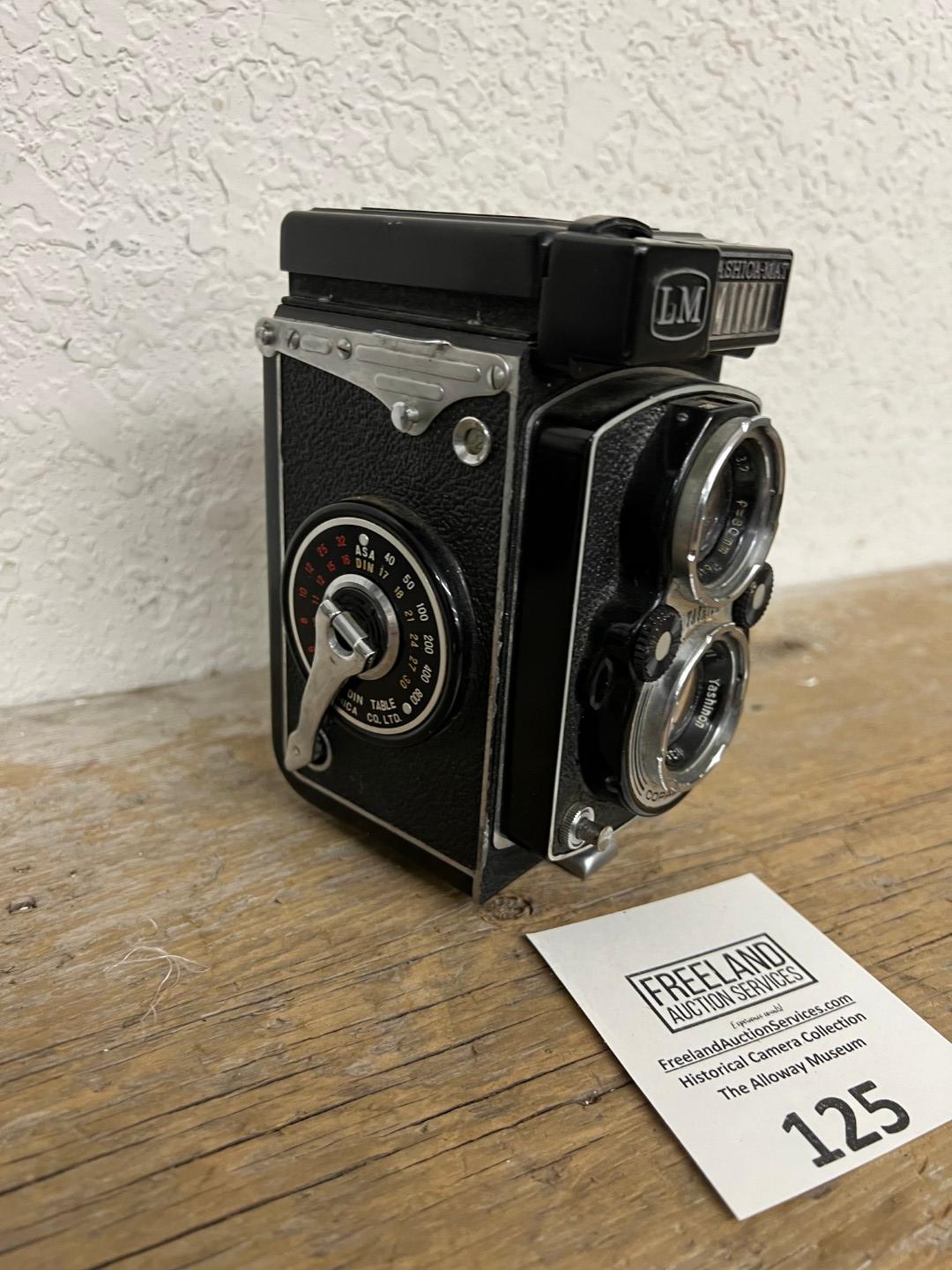 1930s YASHICA-MAT LM unique collectible camera