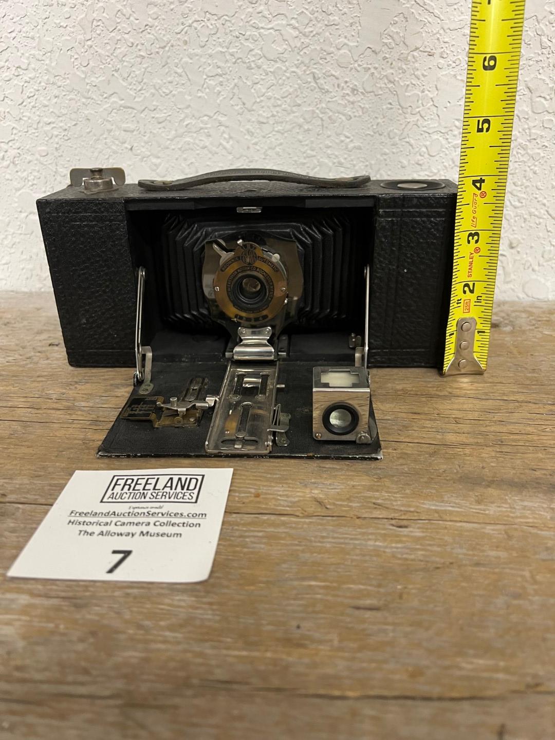 1909 BROWNIE IBT AUTOMATIC Eastman KODAK Co. art deco camera