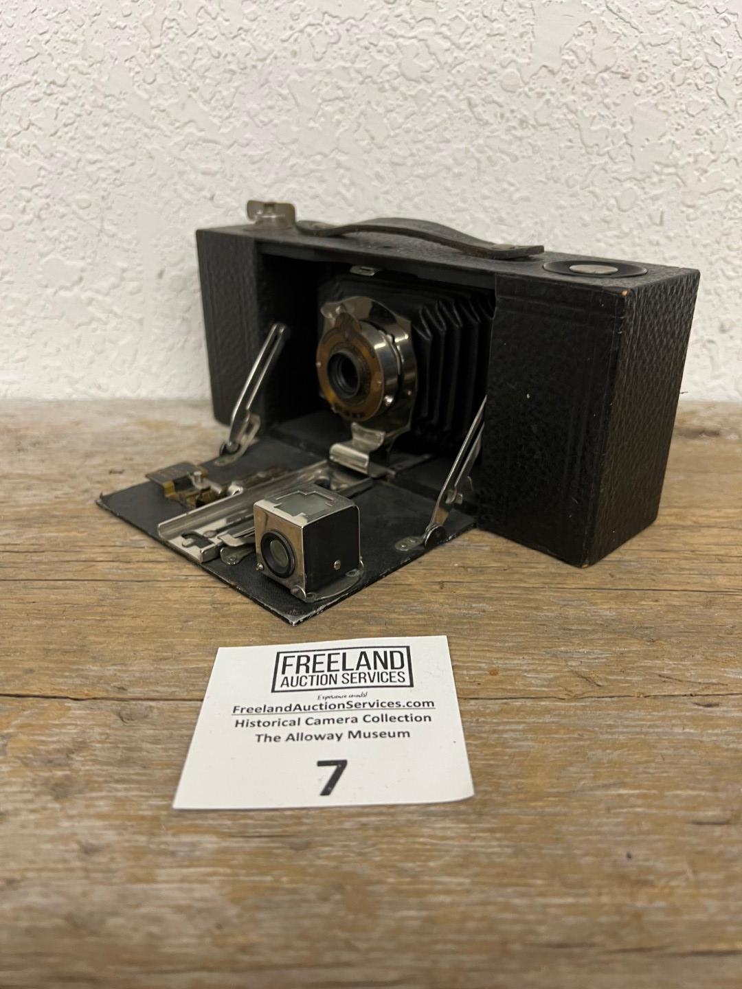 1909 BROWNIE IBT AUTOMATIC Eastman KODAK Co. art deco camera