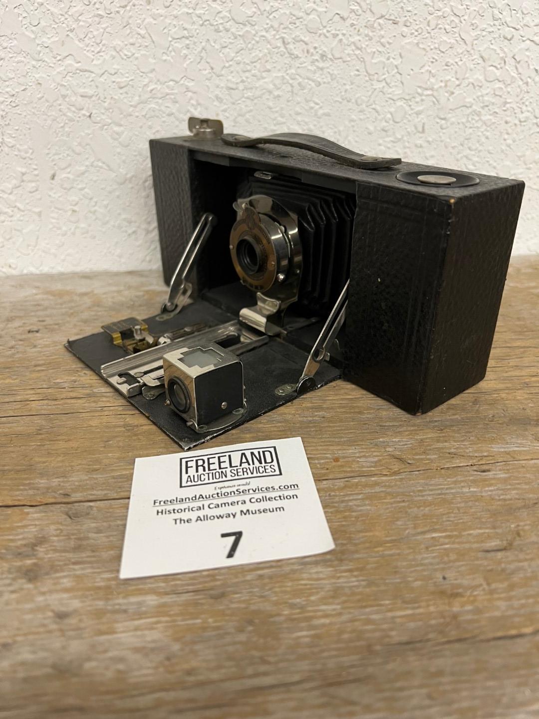 1909 BROWNIE IBT AUTOMATIC Eastman KODAK Co. art deco camera