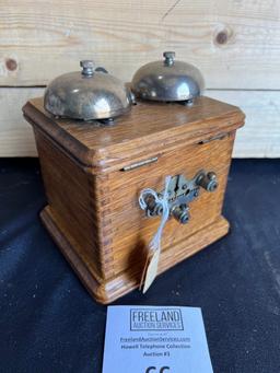 Early 1890s Swedish American OAK Extension bell box with Williams Abbott ringer
