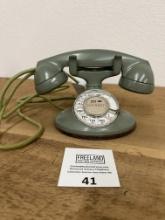 Green Western Electric model 202 desk telephone