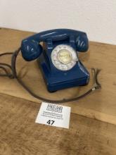 Western Electric BLUE thermoplastic model 302 desk telephone