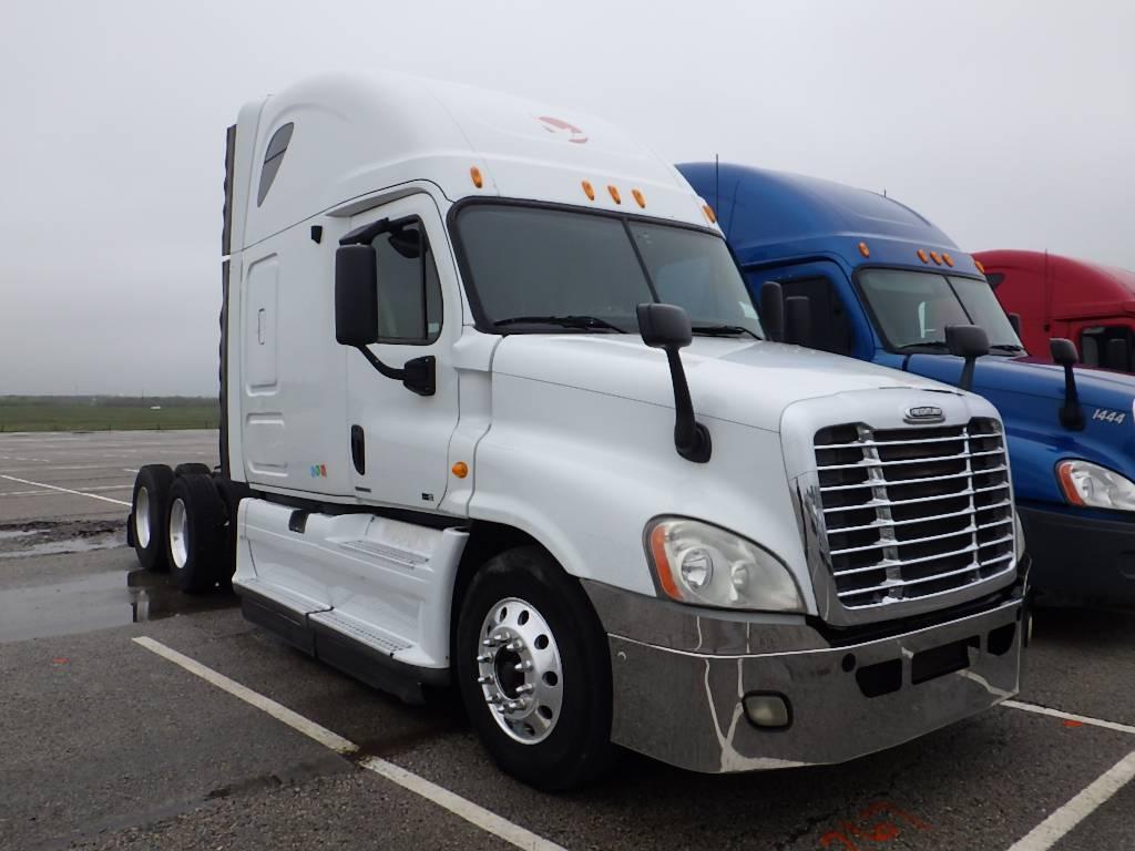 2012 FREIGHTLINER Cascadia125