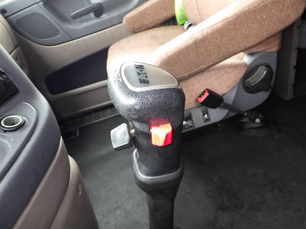 2012 FREIGHTLINER Cascadia125