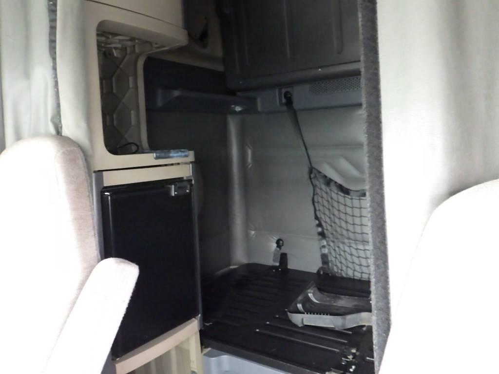 2016 FREIGHTLINER Cascadia125 Evolution