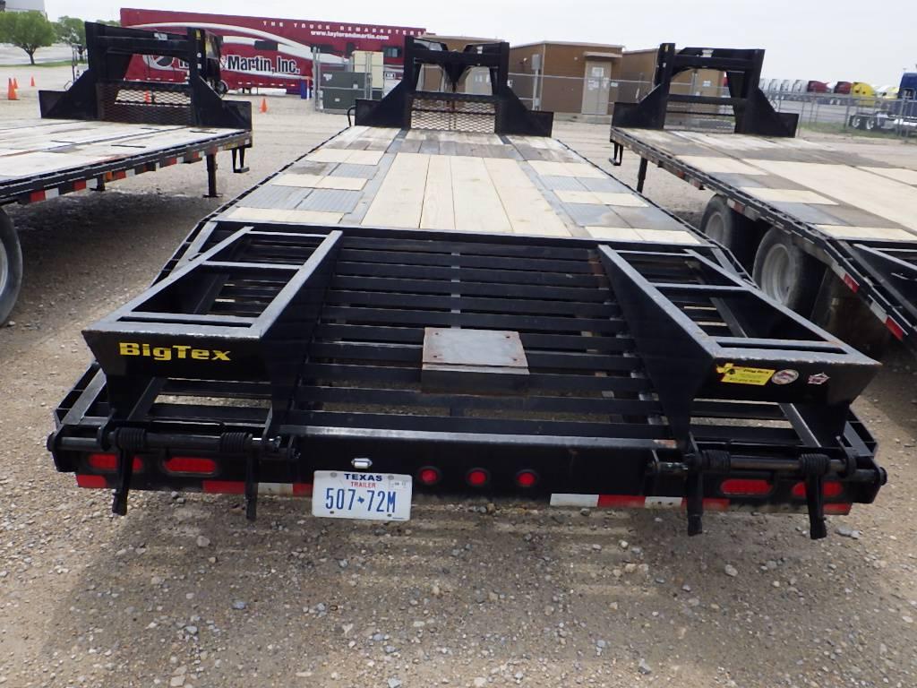 2012 BIG TEX Gooseneck Machinery Trailer