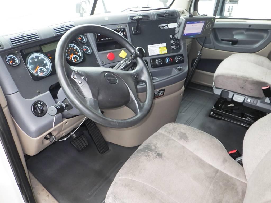 2016 FREIGHTLINER Cascadia125 Evolution