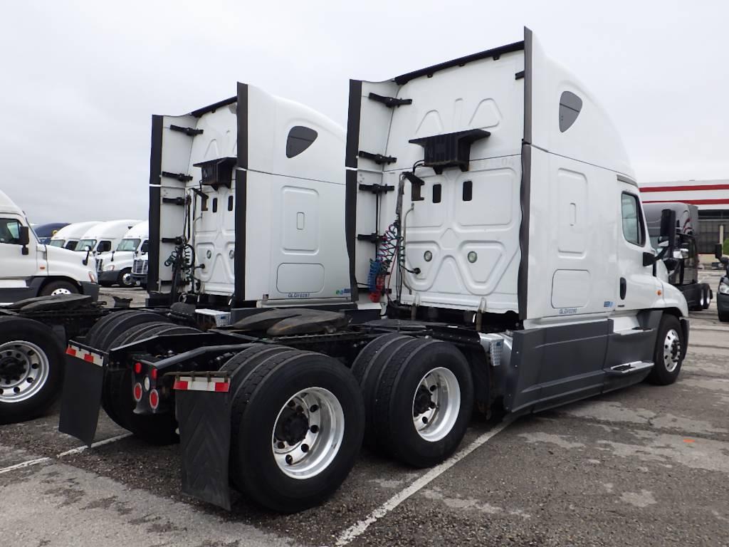 2016 FREIGHTLINER Cascadia125 Evolution
