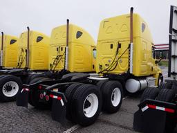 2015 FREIGHTLINER Cascadia125